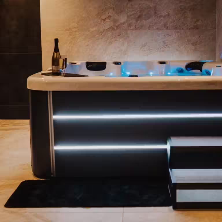 Secrets de la Casa Jacuzzi Hidéo